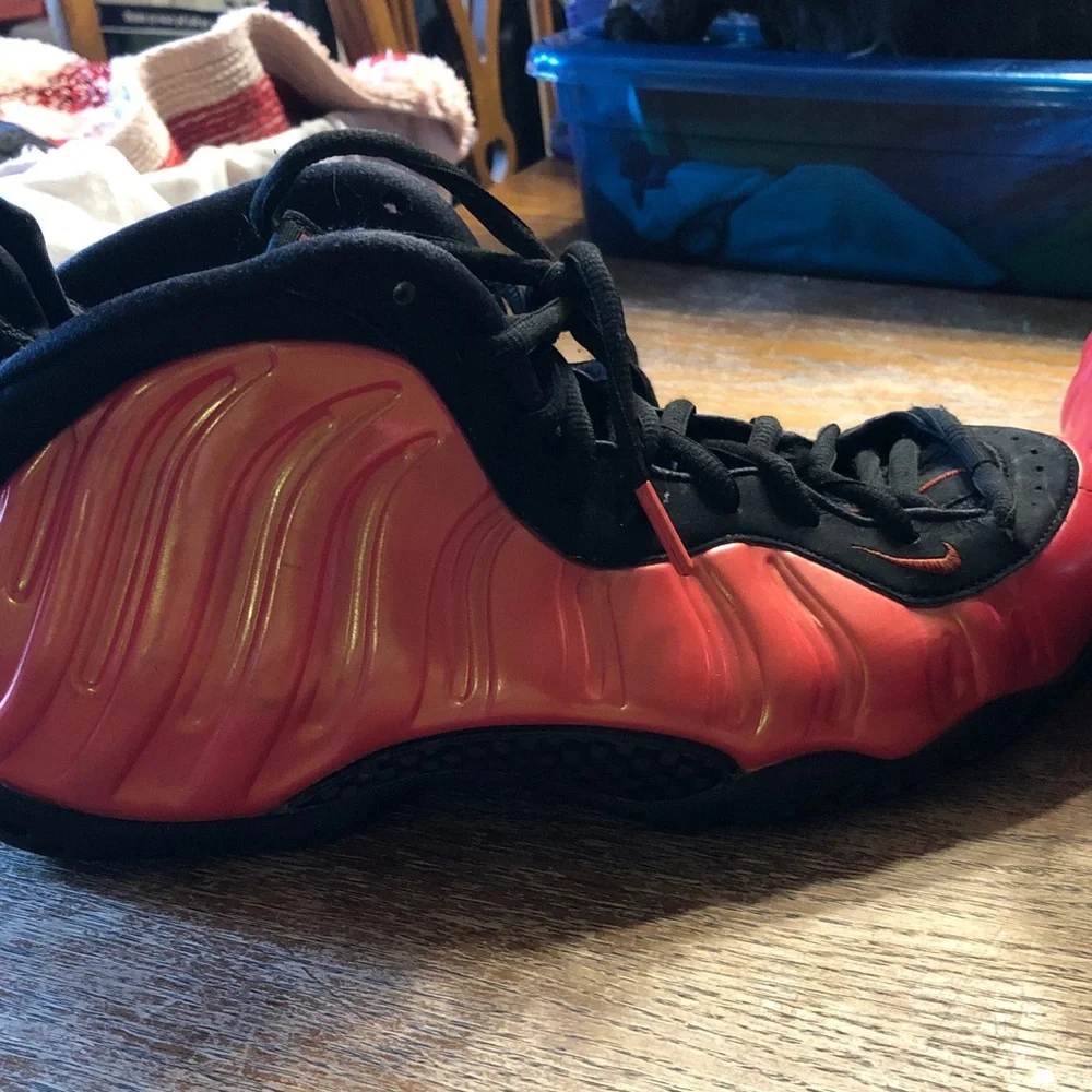 Nike Men’s Sports Red-Black Foamposite Low-Top Sneakers - Picture 8 of 15